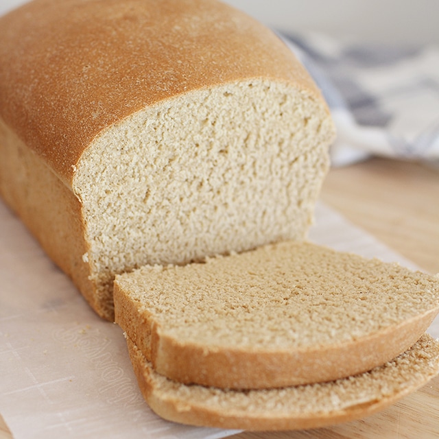 white whole wheat bread slices