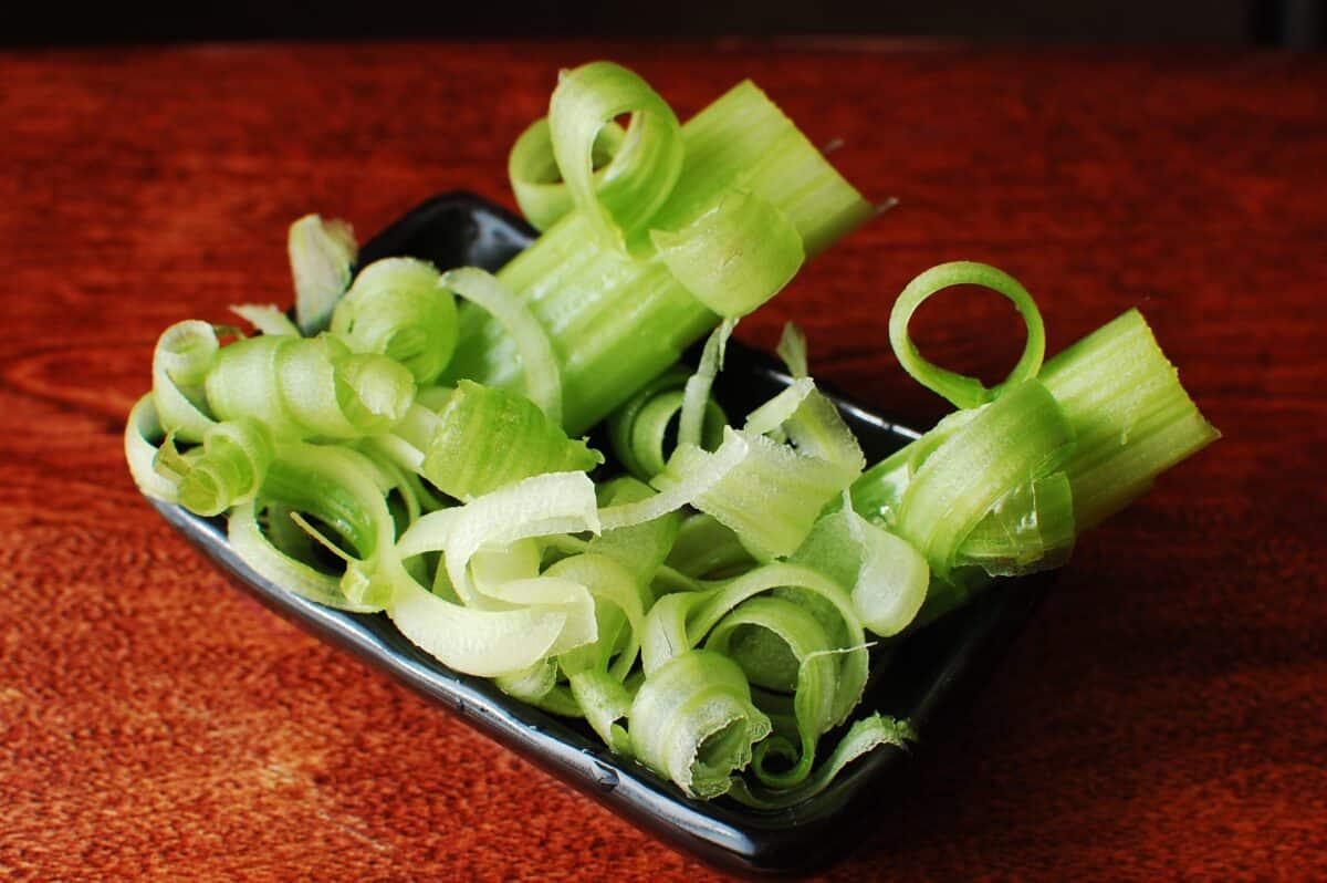 8 Reasons to Buy Celery