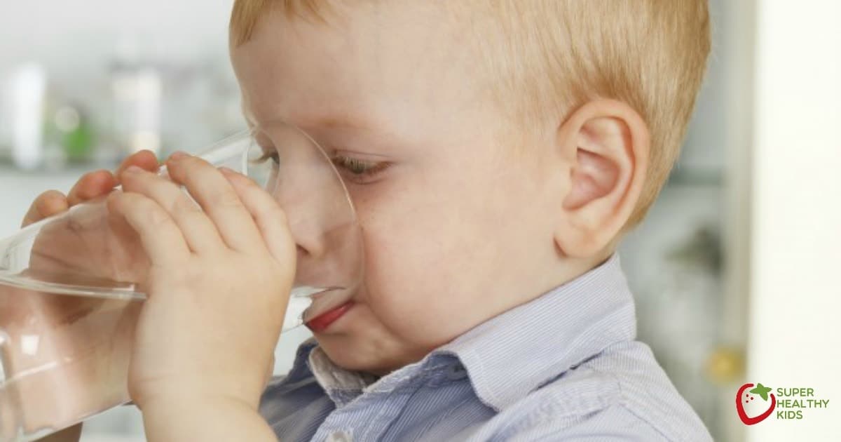 Getting Your Kids To Drink More Water In Four Easy Steps | Healthy ...