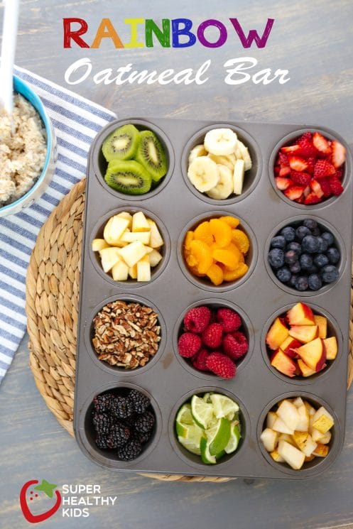 Rainbow Oatmeal Bar Recipe. What a fun breakfast idea! So fresh and colorful