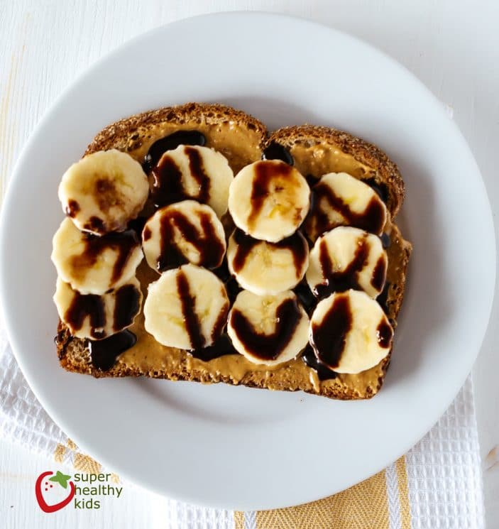 Toast Toppings: 25 Ideas for a Healthy Breakfast. Great ways to start your day!