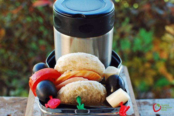 A thermos is a good way to send hot or cold products to your little ones for their college lunch.