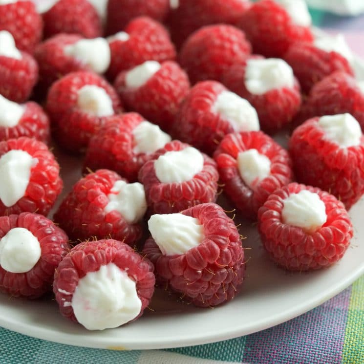 Frozen Yogurt Raspberries | Homemade Fruit Snack | Super Healthy Kids | Food and Drink