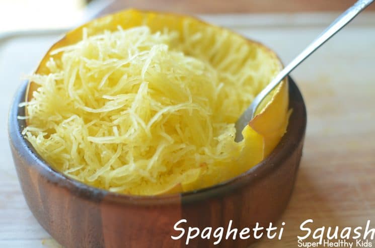 Super Simple Spaghetti Squash Recipe. Spaghetti squash is so much easier to make than you might think! I'm not sure why we don't make it more often!
