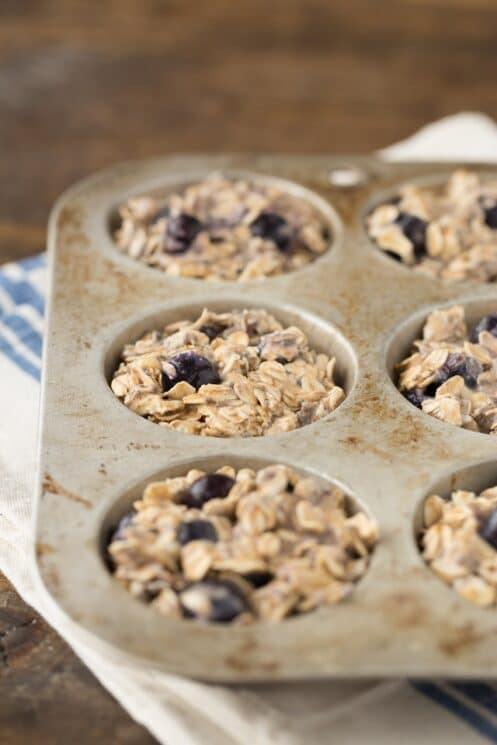 How to make Baked Blueberry Oatmeal Cups