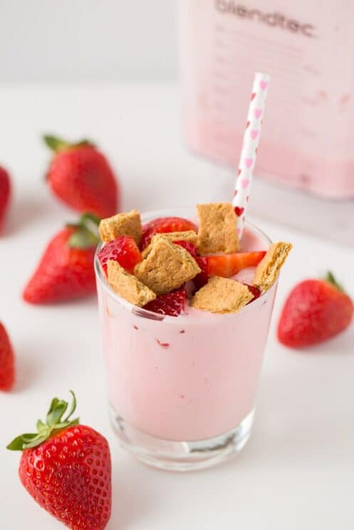 Strawberry Cheesecake Smoothie for kids, Strawberry Cheesecake Smoothie