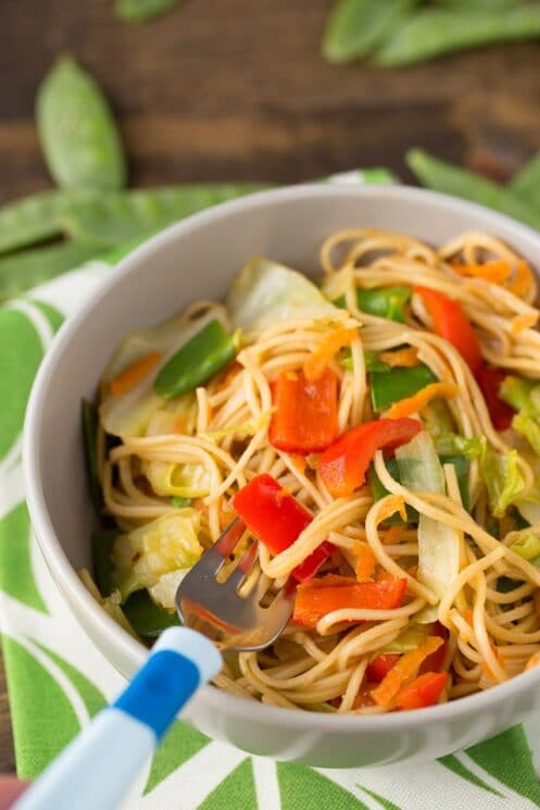 Yummy Veggie Stuffed Chow Mein Bowls