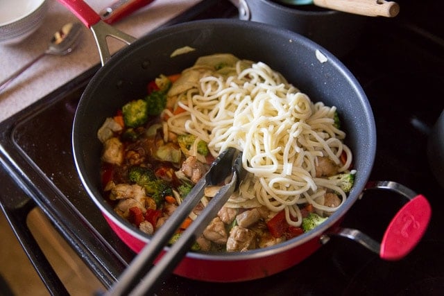 How to make Veggie Chicken Teriyaki Bowls