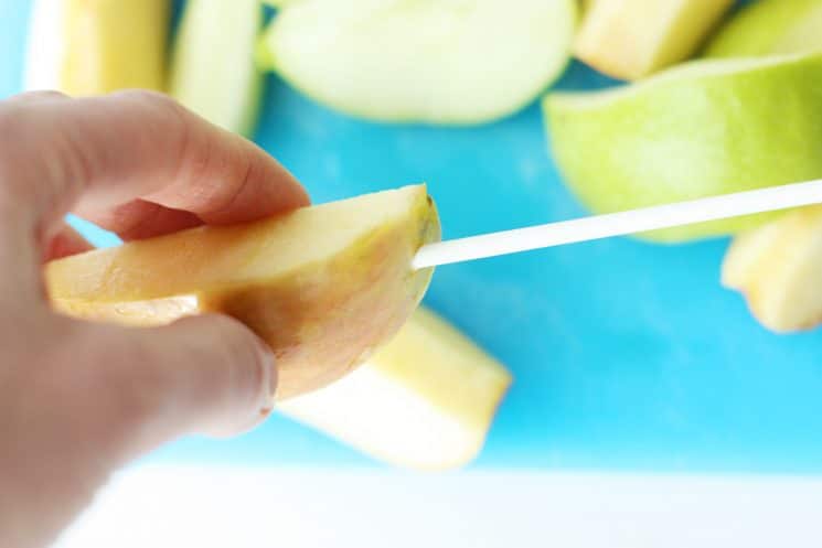 Apple Pop Snack. An after school snack that is full of fiber and nutrients!