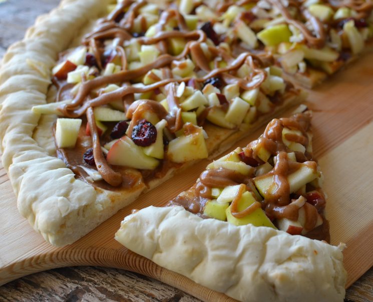 Apple Almond Dessert Pizza Recipe. A dessert pizza with fall's favorite fruit