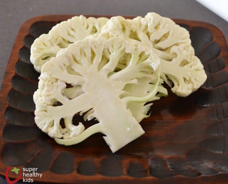 cauliflower sliced