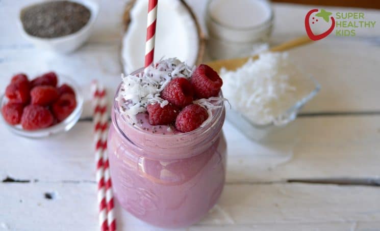 COCONUT RASPBERRY CHIA SMOOTHIE! Full of good stuff, like omega 3 fatS!