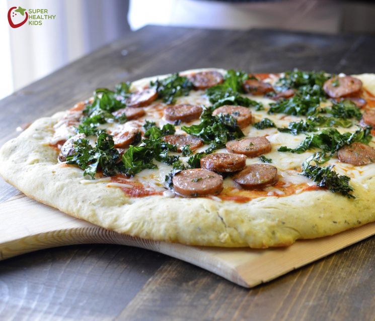 Superfoods at Every Meal: Kale Pizza. This kale pizza includes chickpeas in the crust. So delicious and good for you!