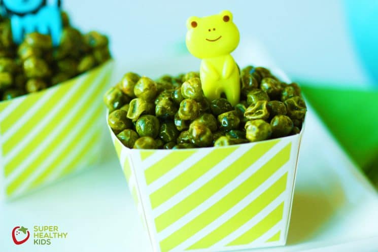 Crunchy Roasted Green Peas. Crunchy snack for toddlers!