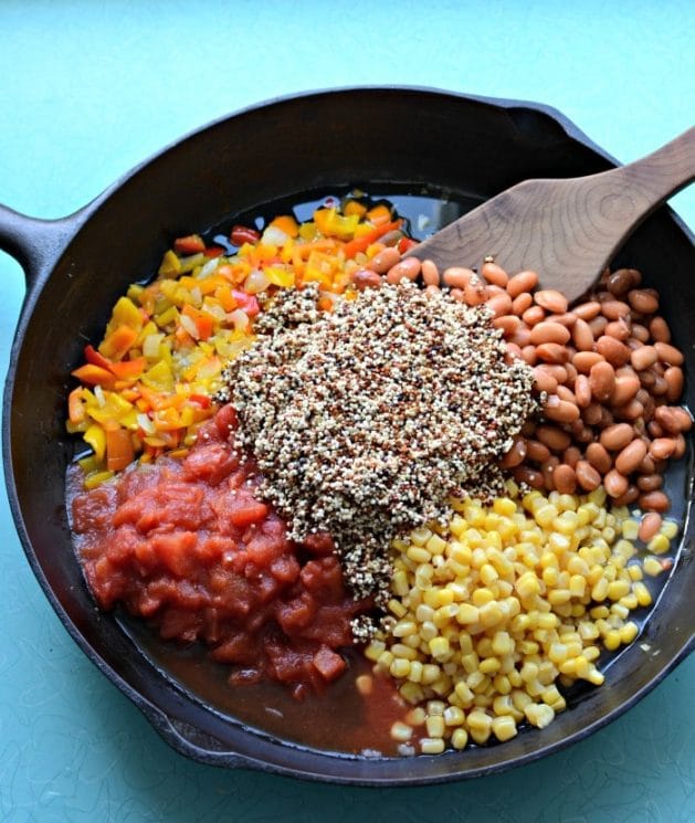 One Pot Taco Casserole Recipe. Why do we love one-pot dinner so much? Less dishes!