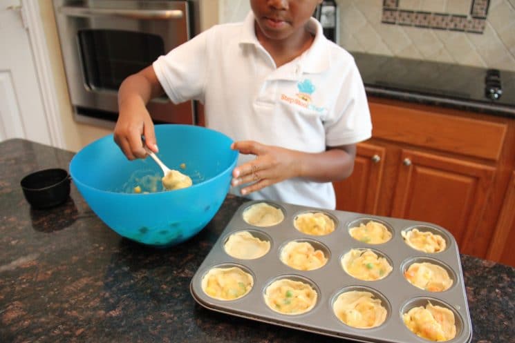 Muffin Tin Pot Pie. Kids cooking hack recipe! And a great way to serve your favorite dishes in fun, bite sized portions.