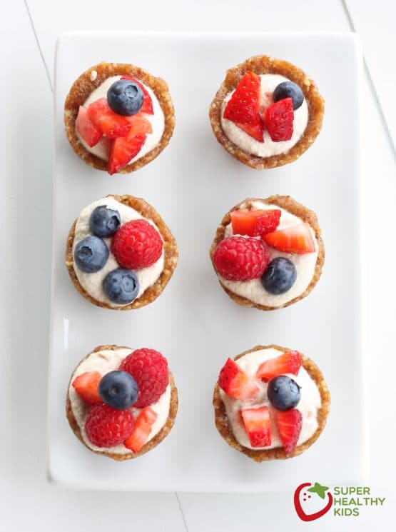 Cashew Cream Tart Recipe. These are sweet, nutty, and taste like an amazing bite of cookie mixed with fruit. www.superhealthykids.com