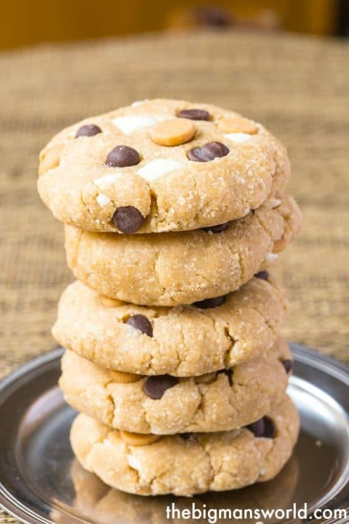 10 Amazing Healthy NO BAKE cookies! Kind of like eating cookie dough but better because you don't have to worry about the eggs! www.superhealthykids.com