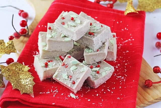 Healthy Coconut and Banana Christmas Fudge. A super healthy Christmas fudge made with just two natural ingredients and no added sugar!