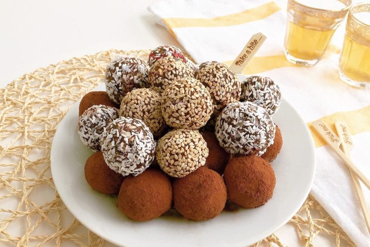 Healthy Date Truffles. A great alternative to many sugary commercial products.