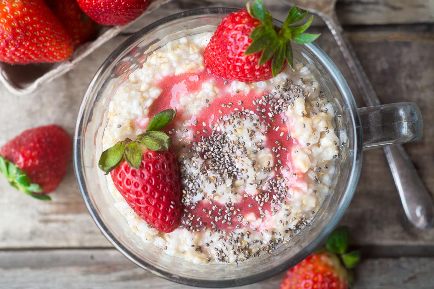 Strawberry Overnight Steel Cut Oats