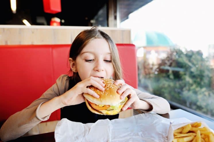 Hacks for Healthy Eating with Dining Out with Kids. One of the top 20 food trends in 2016 is healthful kids’ meals.