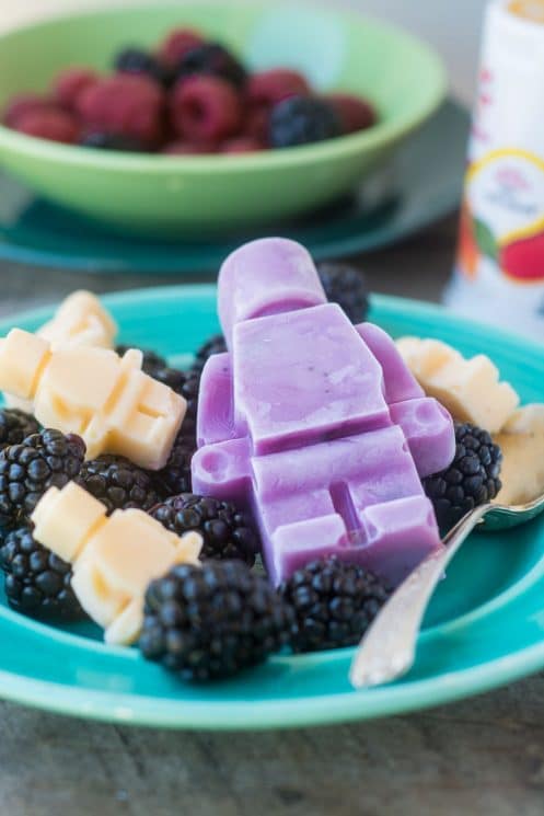 Colorful Healthy and Fun Frozen Yogurt Snacks to make snacktime more like play time!!