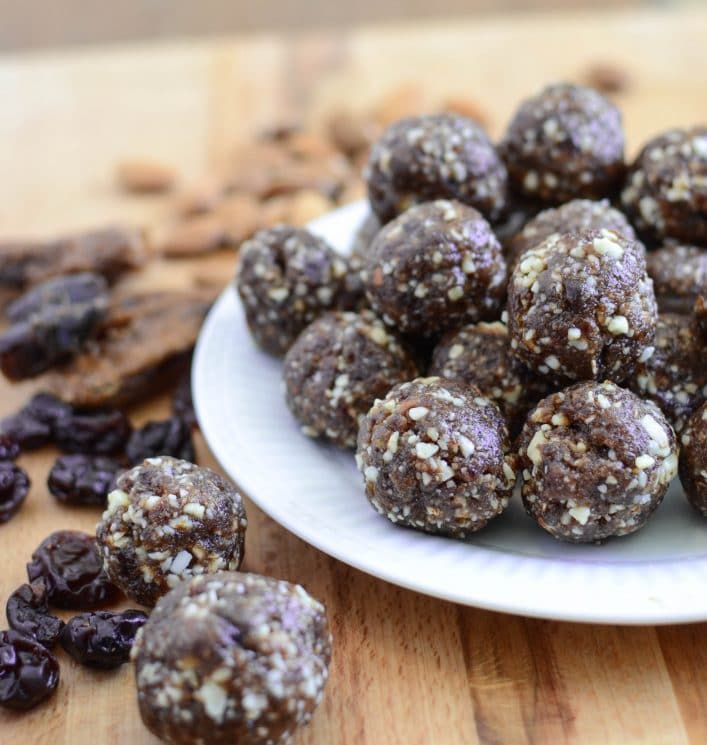 Homemade Cherry Pie Larabars. A healthy cherry pie snack that is portable and easy to whip up!