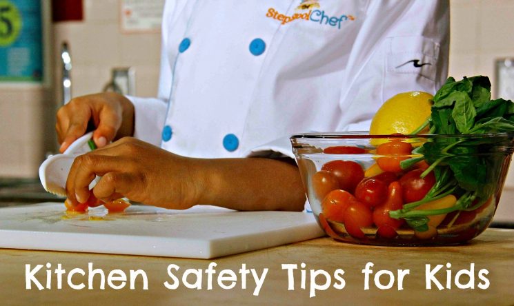 Top 7 Kitchen Safety Tips to Teach Your Kids. www.superhealthykids.com