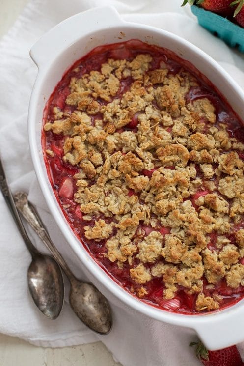 An old-fashioned dessert done right. Strawberry Rhubarb Crisp made with the best ingredients.