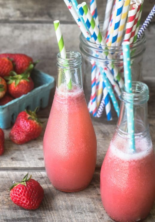 All natural, sugar free Strawberry Soda your kids will love! www.superhealthykids.com