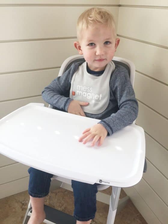 4moms Highchair and Bib