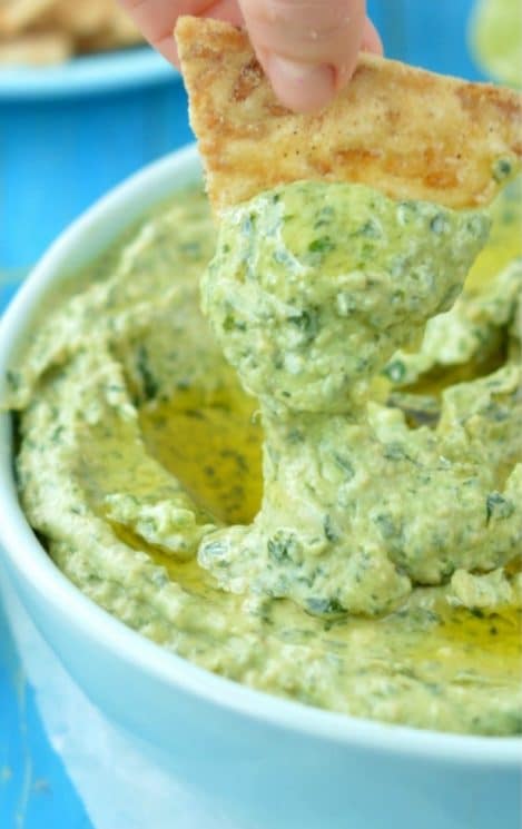 No need of mayo, sour cream or any processed ingredients. After making this Creamy Spinach Dip recipe you'll never make another one! It is dairy free, vegan and simply delicious.