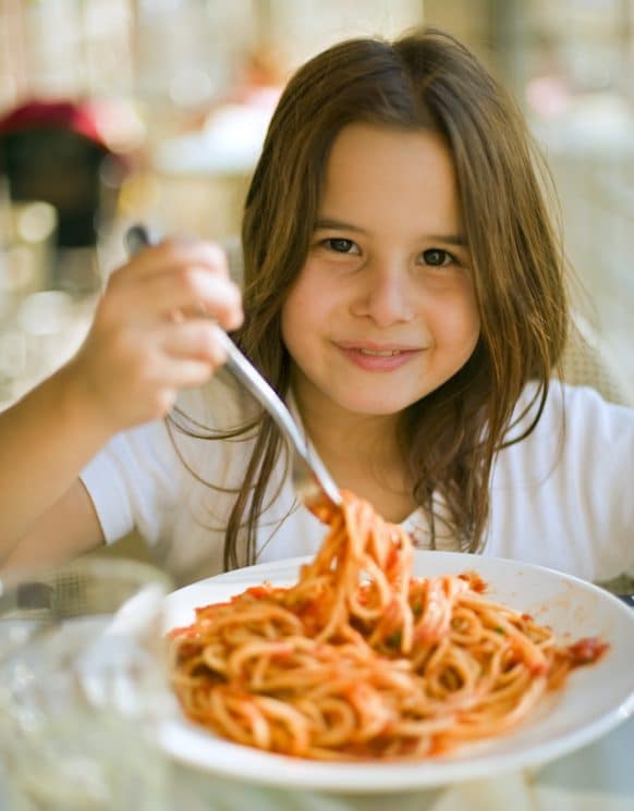 Our best tips for helping kids try new foods.