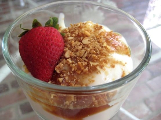 Greek yogurt with granola and honey