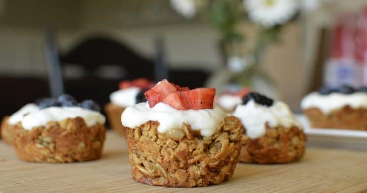 18+ Healthy and Delicious Recipes You Can Make in a Muffin Tin. From portable meals to desserts to a balanced meal in a one cup, kids will love these recipes you can make in a muffin tin!