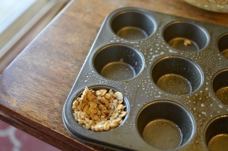 Homemade Granola Bar Bowls. Healthy breakfast idea! Homemade granola bar BOWLS! For kids!