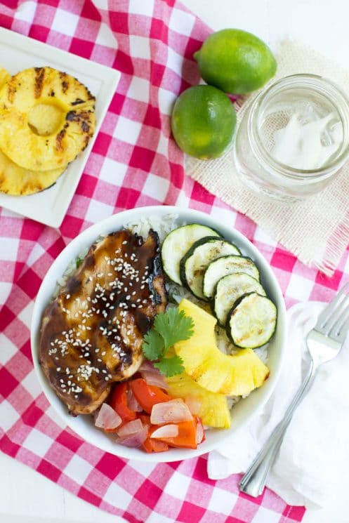 Grilled Teriyaki Chicken and Rice Bowls with grilled fresh vegetables and pineapple is the perfect summer meal! www.superhealthykids.com