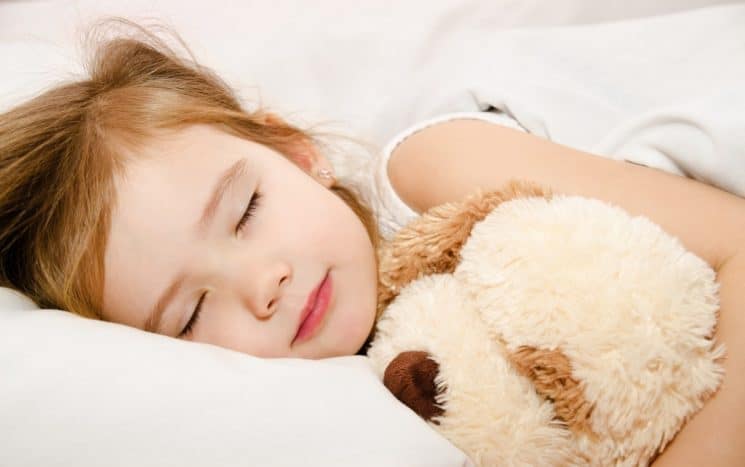 5 Steps to a Child Sleep Makeover. If you have been seeing bedtime battles, night waking, early rising and negative associations around sleep - this article is for you!