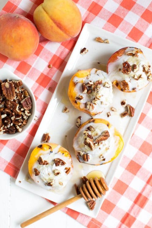 Grilled Peaches and Coconut Cream is a tasty dessert made with only a few ingredients! www.superhealthykids.com