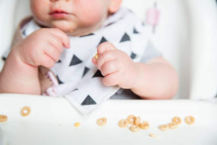 New study says that it's safe to skip the spoon and let babies feed  themselves - Harvard Health