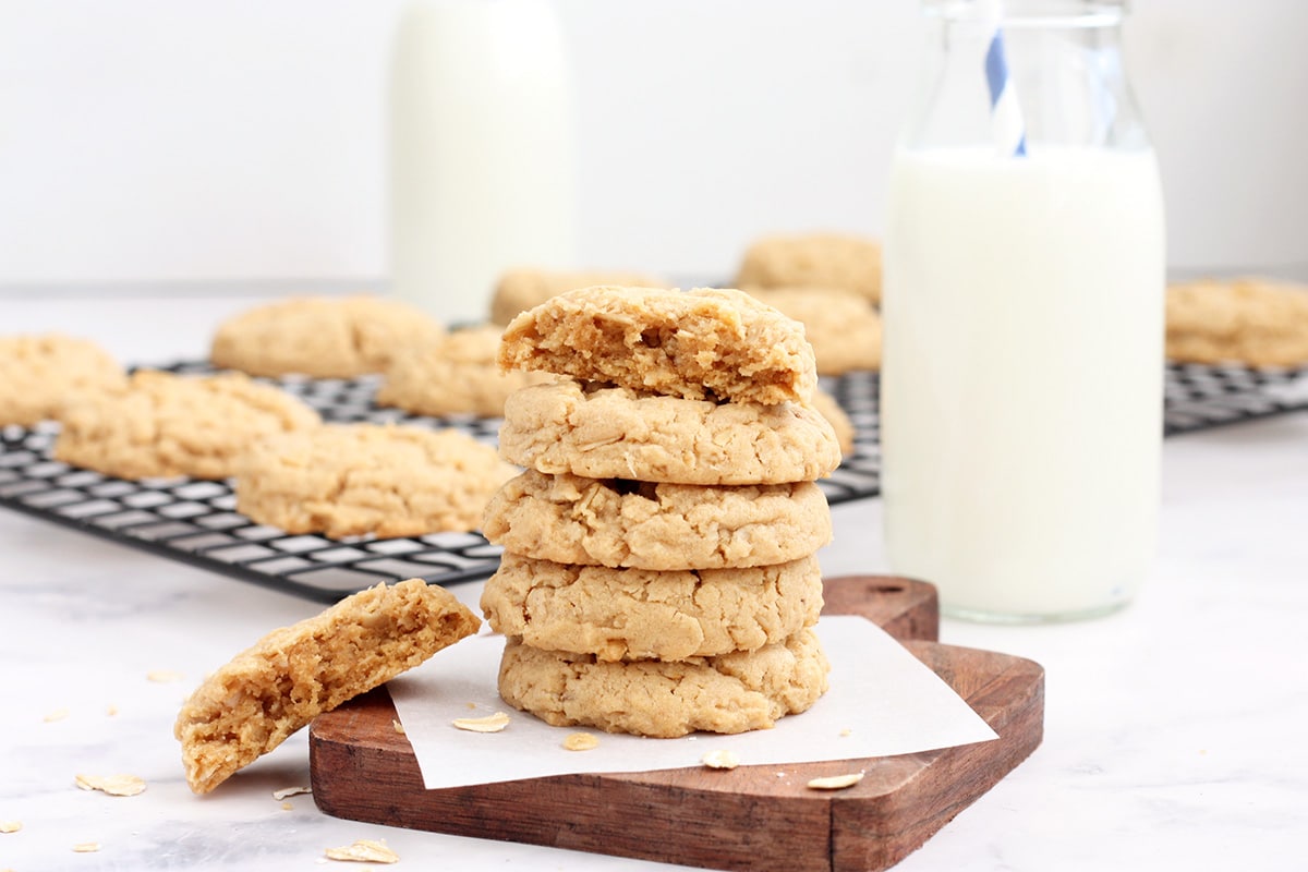 Peanut Butter Oatmeal Cookies Peanut Butter Oatmeal Cookies