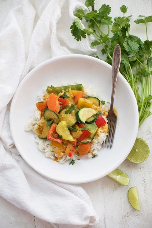 Super simple veggie curry - This is a great intro to curry for little ones.