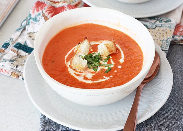 Tomato Basil Soup – Best Homemade Tomato Soup Recipe!