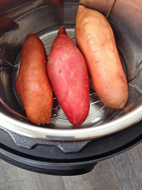 baked sweet potatoes in a instant pot