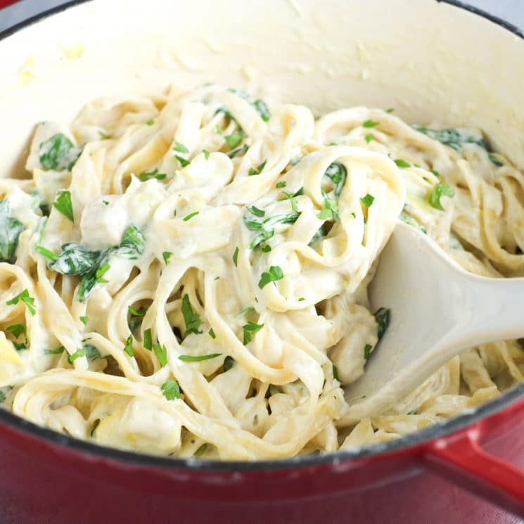 One Pot Spinach Artichoke Chicken Fettuccine Alfredo Recipe | Super Healthy Kids | Food and Drink