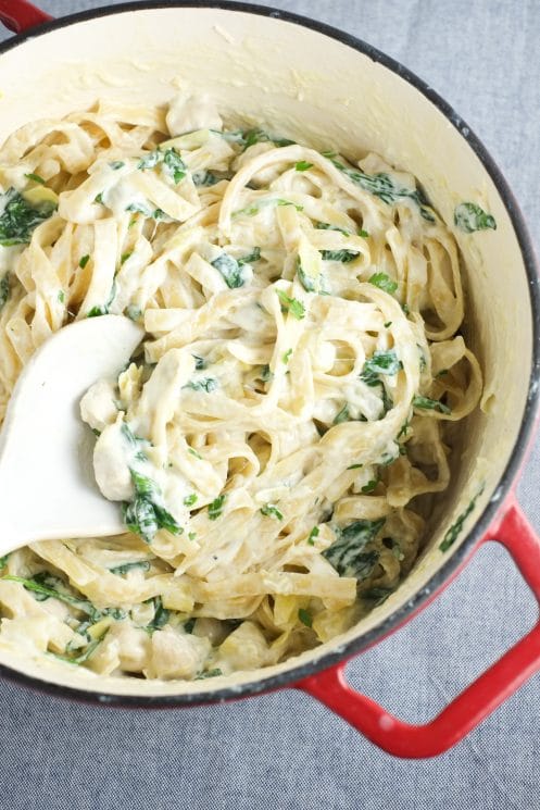 One Pot Spinach Artichoke Chicken Fettuccine Alfredo Recipe | Super Healthy Kids | Food and Drink