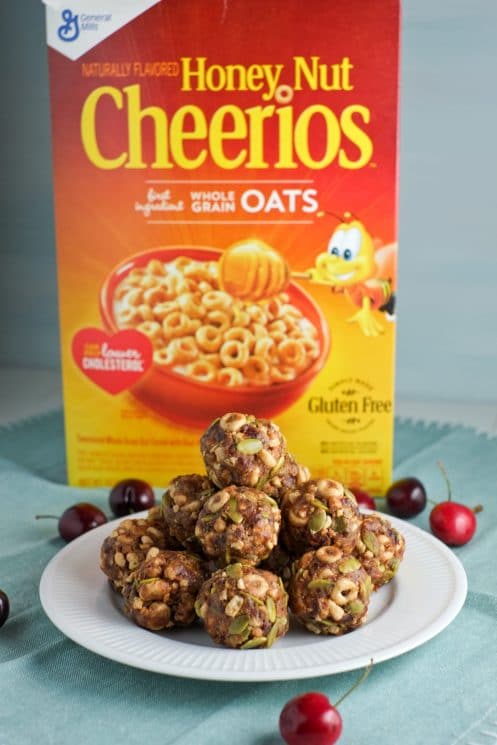 Kids love these energy bites made with Cheerios!