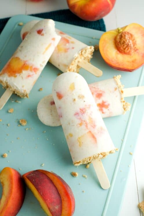 Enjoy a healthy treat this summer: easy peach pie popsicles!