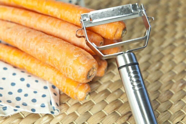 peeling carrots for carrot chips, Easy Carrot Chips